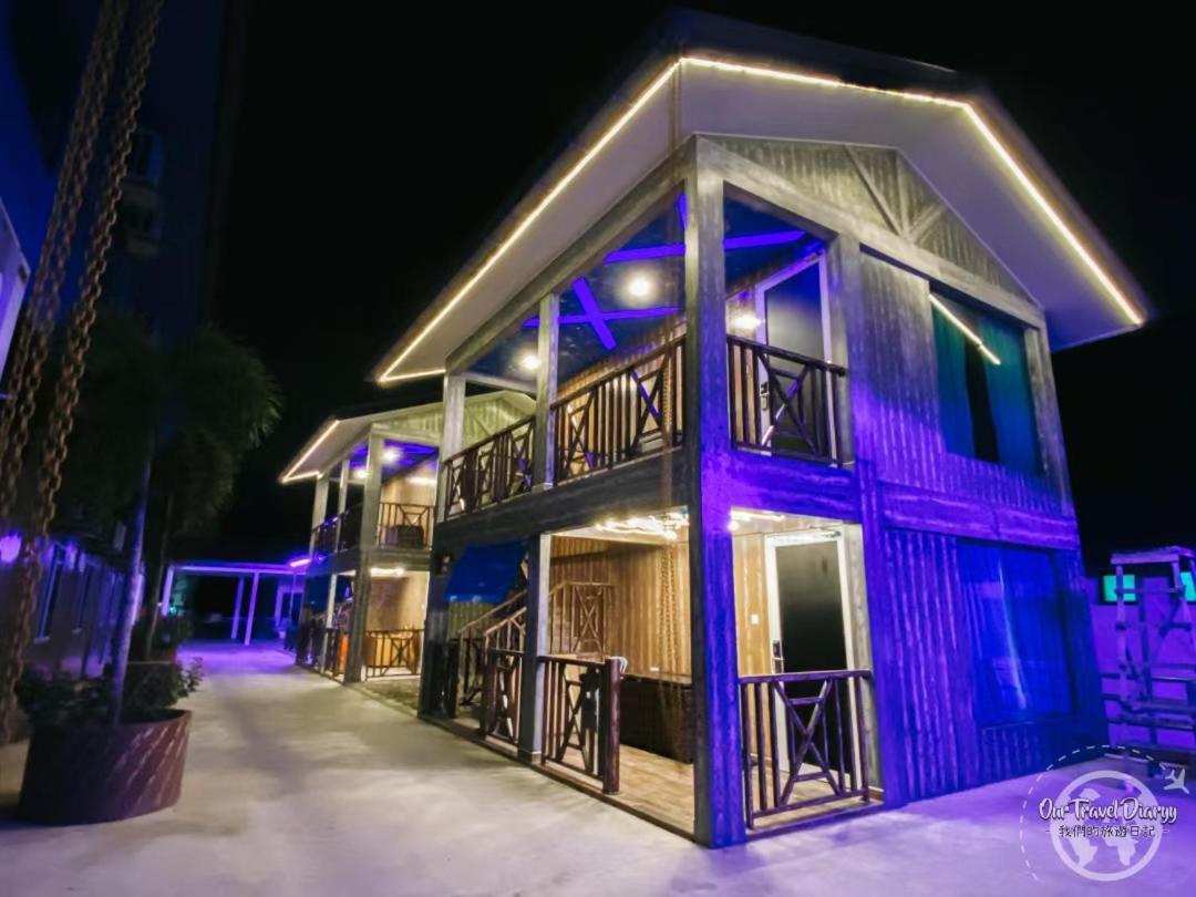 Mangrove Floating Chalet Kukup Eksteriør billede